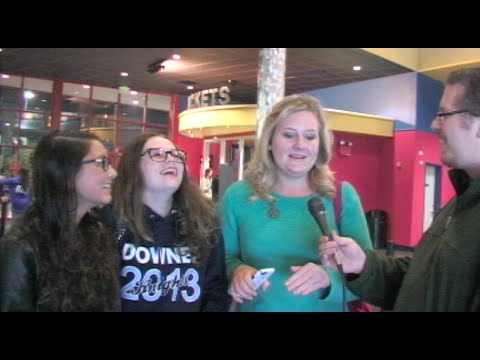 movie-fans-react-to-'the-hunger-games:-mockingjay---part-1'---the-hunger-games-3-movie-review