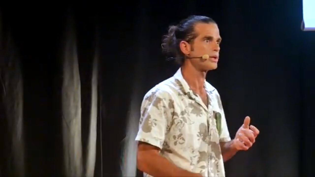 La permaculture : une voie pour commencer à faire autrement ? | Julien Le Breton | TEDxNouméa