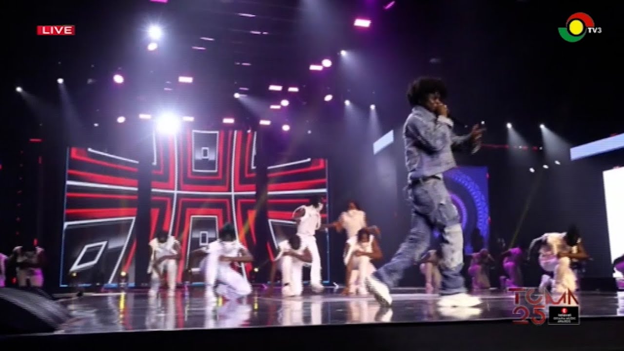 Kuami Eugene just delivered a brilliant performance at the #25thTGMA ...