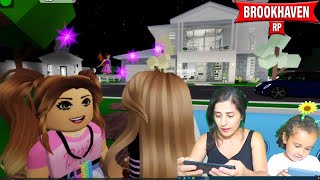 Roblox Brookhaven rp Yeni Evimizde Komik Hikayeler Roblox Türkçe Roblox Youtube Esra Oyunda