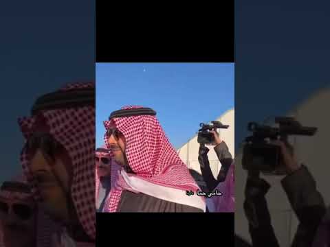 يرتجل بطوفان شعري الأمير قاله اكتب لي قصيده في ورقه واشوفها بعدين لكن الرجال له رأي آخر