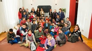 Medio centenar de escolares del colegio Aníbal de Los Mateos visitan al alcalde