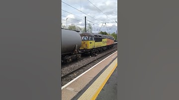 56105 | COLAS Class 56 thrashing through Morpeth