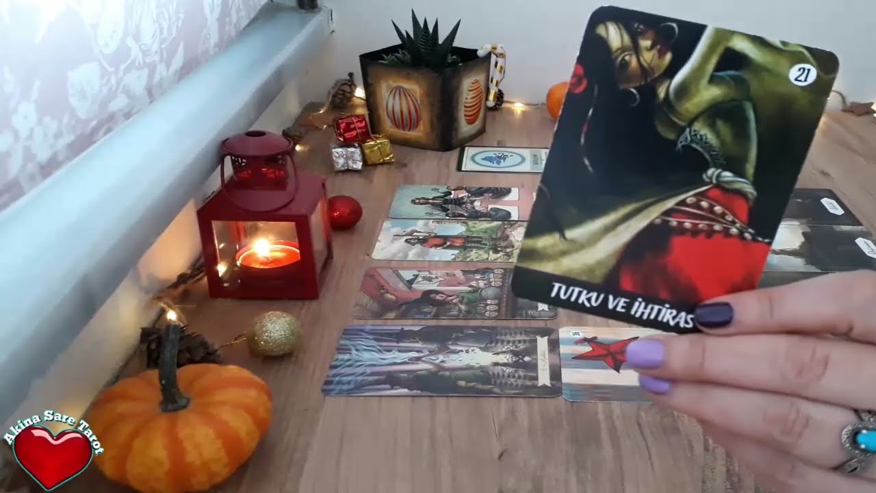 Şu Anda Ne Yapıyor /Ne Düşünüyor /Seni Düşünüyor Mu ? #tarot