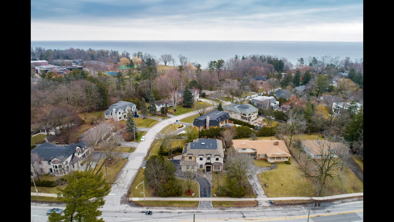 1010 Lakeshore Road West Oakville Home for Sale Real Estate