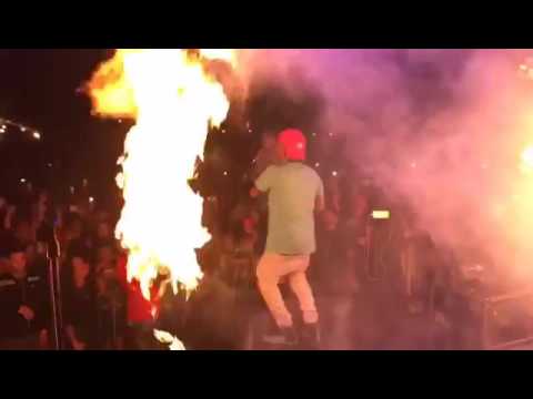AY MAMI - BRYANT MYERS FT TITO EL BAMBINO (EN VIVO) LIVE