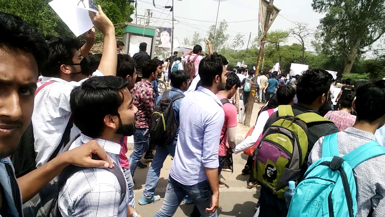 Justice for asifa...protest by jamia hamdard