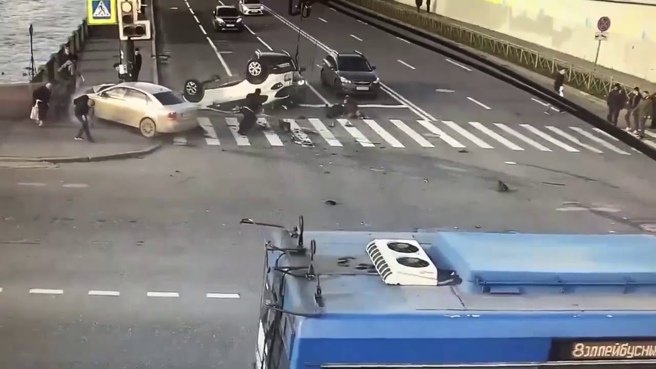 Питер авария порше