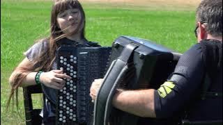 'Thunderstruck' by AC/DC  Maria & Sergei Teleshev 2 Accordions