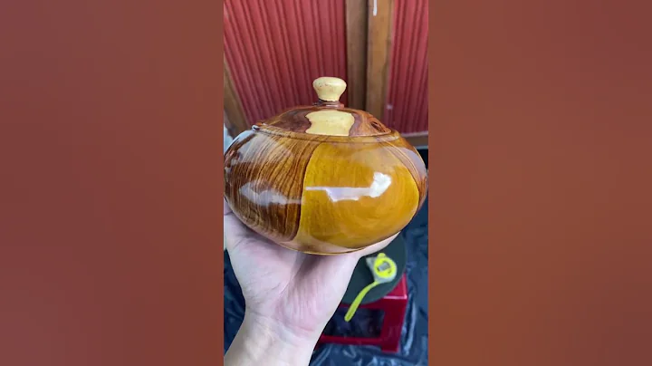 Thố sụn gỗ Cẩm Chỉ ĐK 15.5. Giá chỉ 5 đồng 5 là em ship tận giường ạ. Dùng trọn đời. LH: 0382277789