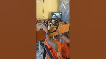 My mom trying DIY Force Feedback Steering Wheel #shorts #racingsim #assettocorsa #ets2 #bussid