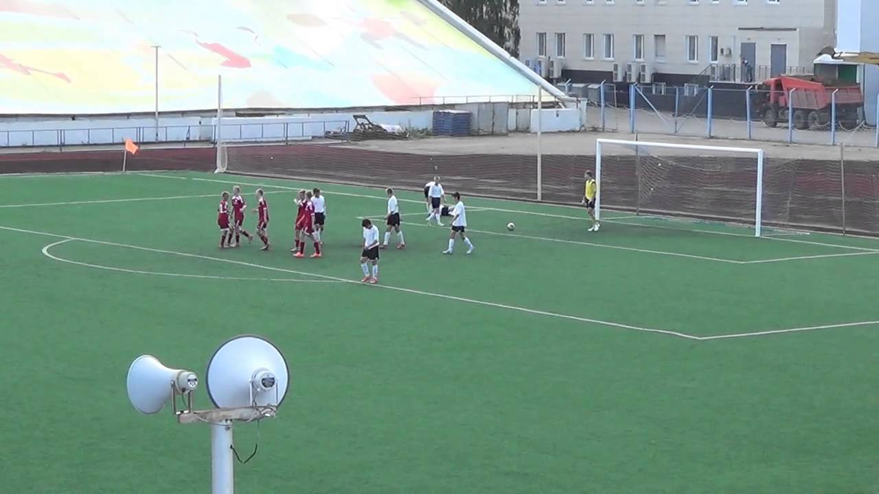 футбольный клуб динамо. фк вологда. стадион фк динамо вологда. фк вологда. динамо вологда футбольный клуб.