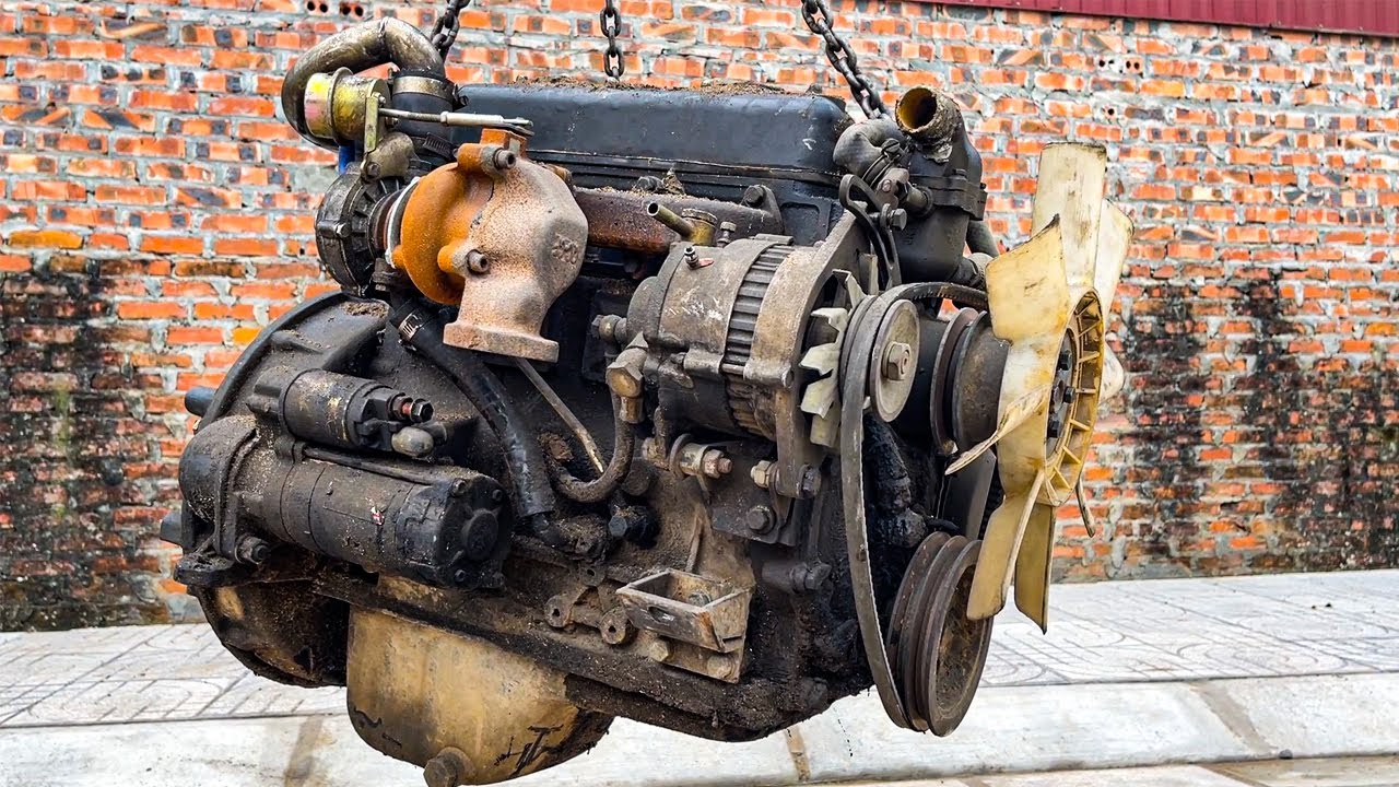 Truck Engine Overhaul Project // Restoration Of Severely Damaged Car