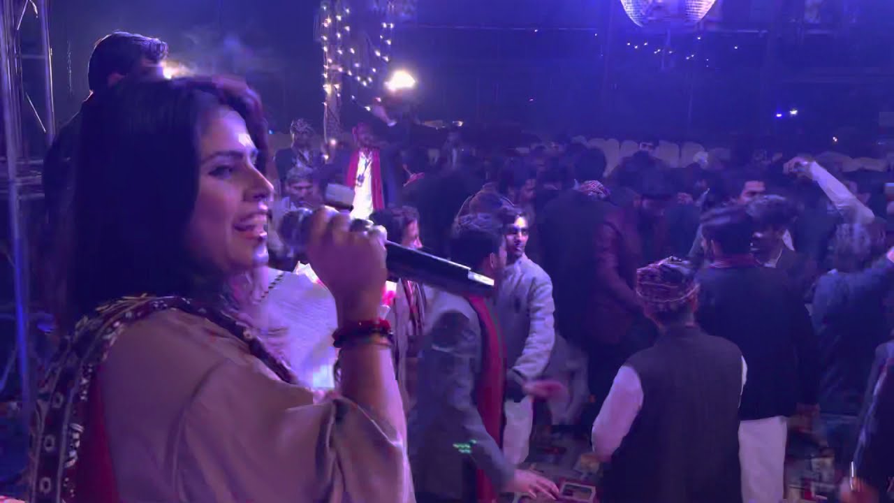 Sindhi Bahadur Arbang Jodha (Anina Fida) Live in Islambad - Mashup