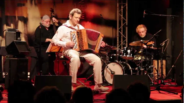 MARC BERTHOUMIEUX - A THOUSAND YEARS (Sting) - LIVE
