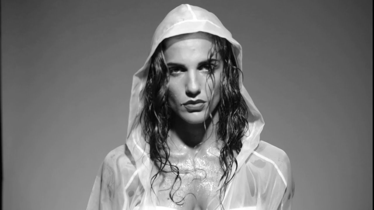 Elena D'amario in Deep Breath