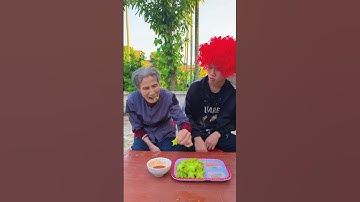 Bà cụ lừa cháu trai ăn khế chua😂😍🤣🥰 #shortvideo #funny #shorts