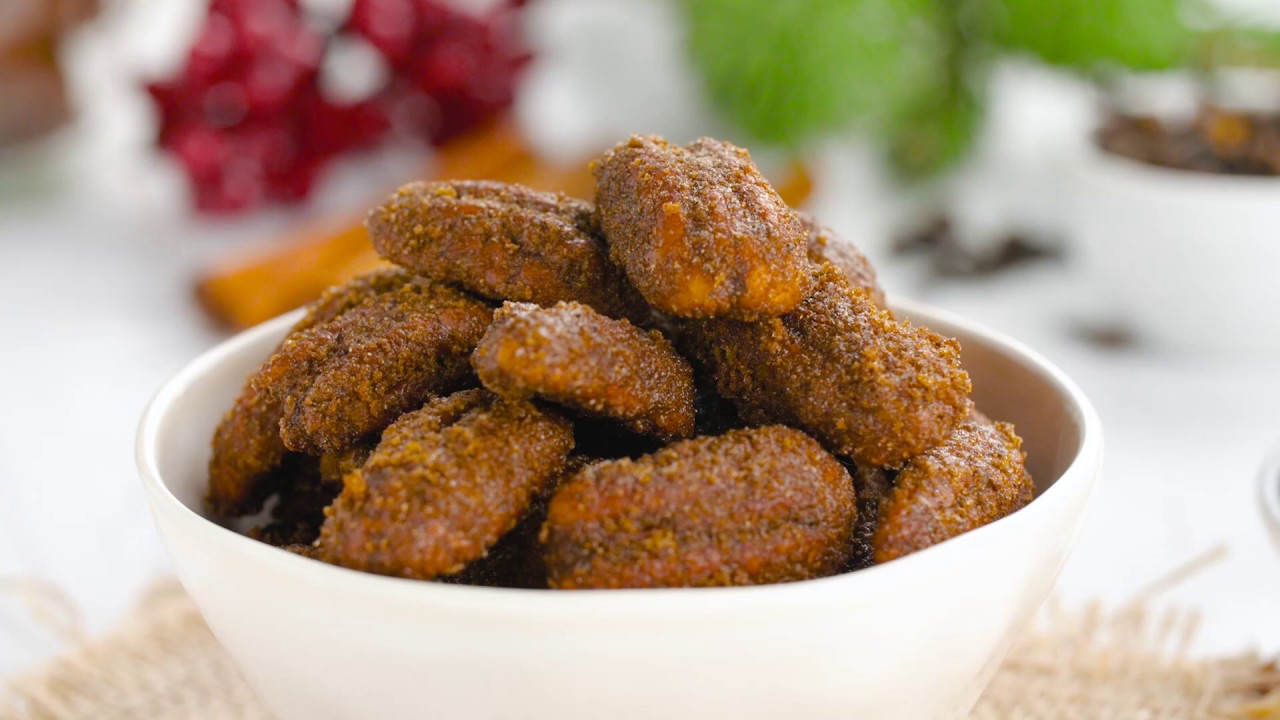 Gingerbread Candied Pecans