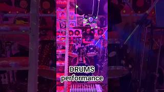 I play THE BAD TOUCH (Drums Art-Studio) (Eliastria)