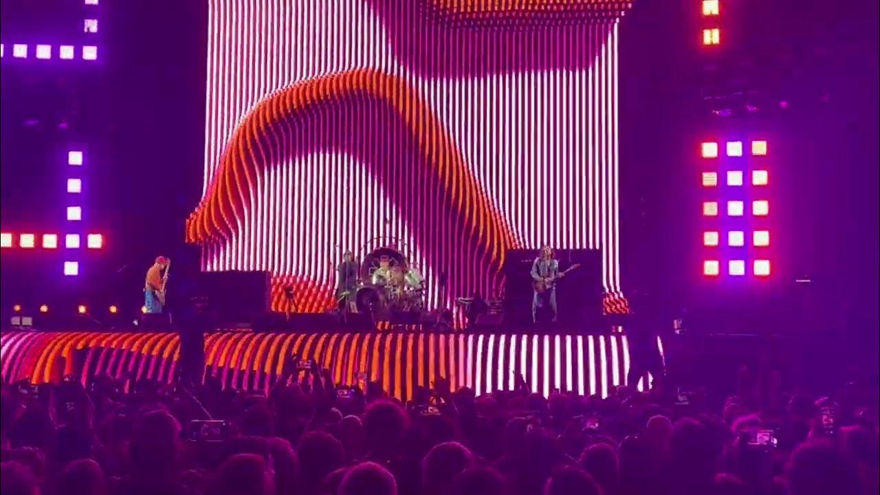 Red Hot Chili Peppers Intro Jam & Can't Stop Marvel Stadium
