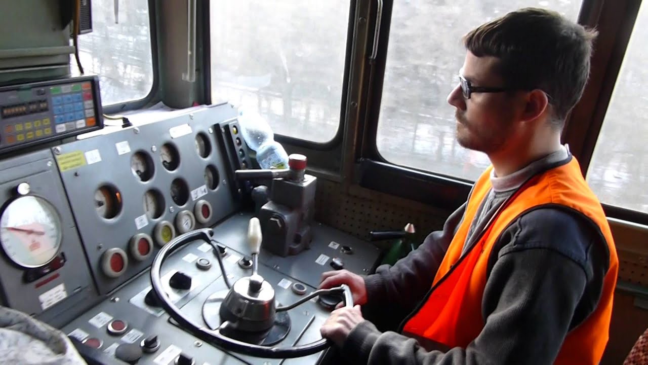 Já a Kocour, motorová lokomotiva řady 742 (II) (FHD)