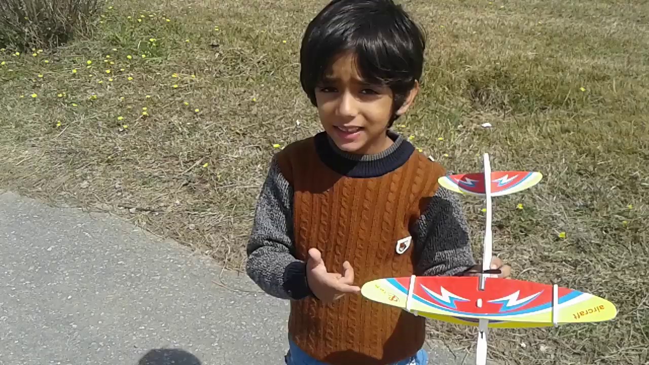 trending Izyaan second flight