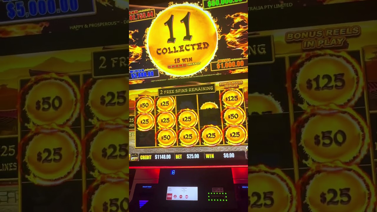 Dragon link big win?! #slot #slotscasinogames #casino #slotmachine #jackpot #bigwin #vegas