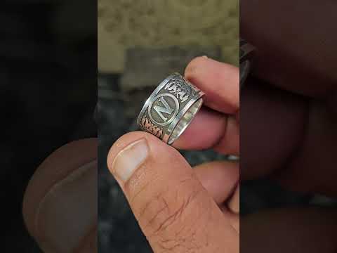 دبلة الخطوبة من سرايا عابدين فضه عيار ٩٢٥ ٢٤ جرام وتطلب بأي مقاس من اول مقاس ١٨ الي مقاس ٣٣