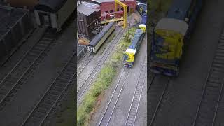Monstro de Minério vs. Celulose - Ore Monster vs. Cellulose #railways #trains #modeltrains #railfan