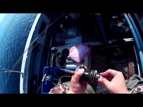 Ремонт мотора Suzuki DT15A на коленке