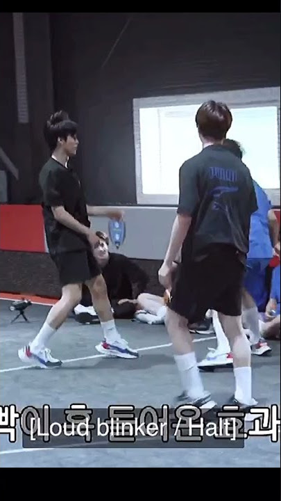 The moment Jeongwoo scare Jihoon for the first time