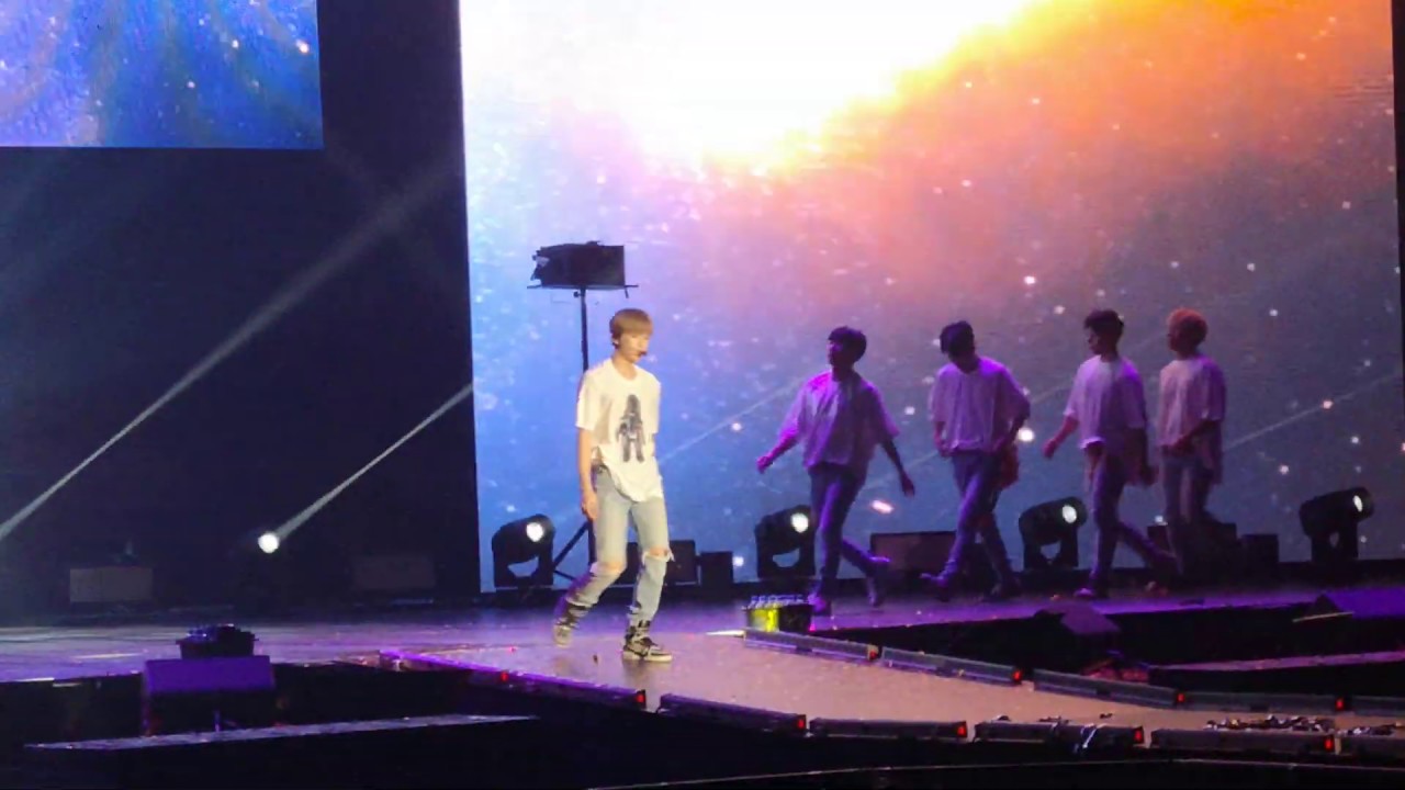 190816 I Hope - Kang Daniel Color on Me in Singapore 강다니엘