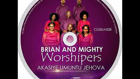 Mhla ngihacwa izinkinga by Brian and Mighty worshipers