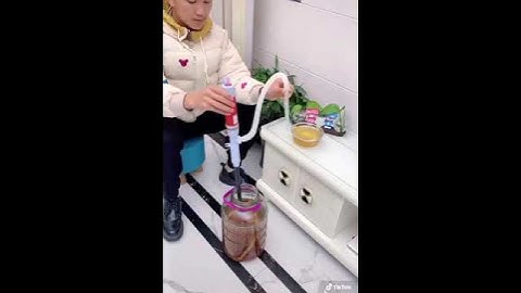 Ống hút rượu chạy pin