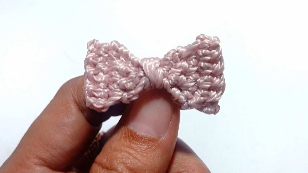 How to Crochet Mini Bow Super Easy Friendly For Beginners - YouTube