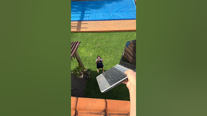 Joguei o COMPUTADOR Dela do Telhado😱 #shorts