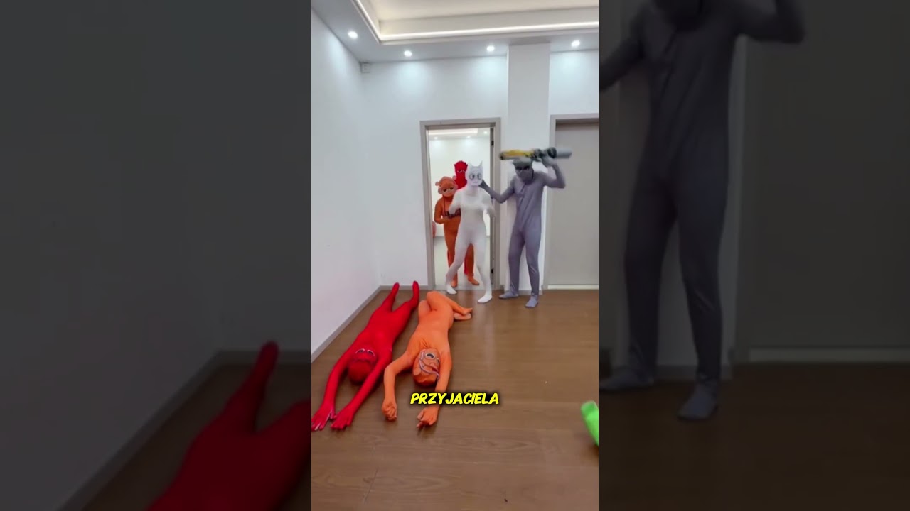 A ty… uciekaj stąd! 