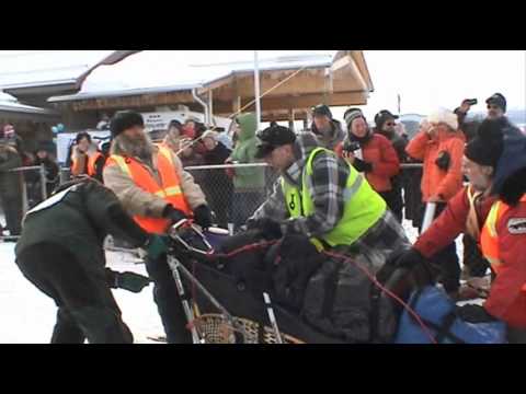 Yukon Quest 2011: Race Start Part 11