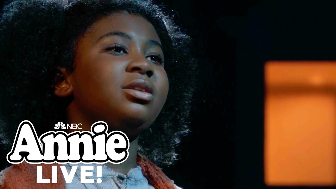 The Opening of Annie Live!