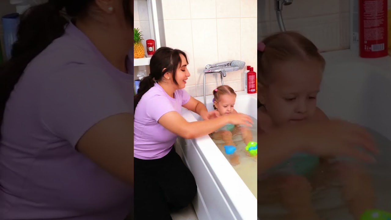 Splash-tastic Bath Time Hacks! 🛁✨