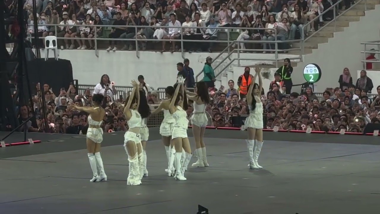 TWICE - 'THIS IS FOR' THIS IS FOR WORLD TOUR IN KUALA LUMPUR 2025