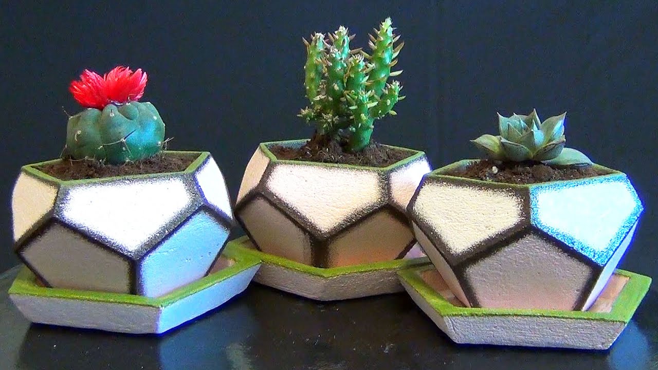 DIY Cement Flower Pot | How to make a flower pot of cement | Concrete