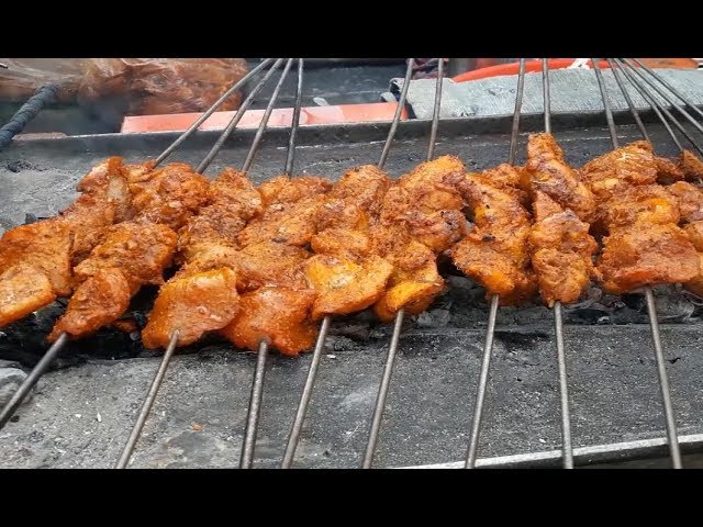 Different Spicy and Tasty Kabab at a Street of Dhaka, Bangladesh |Street Food Finder