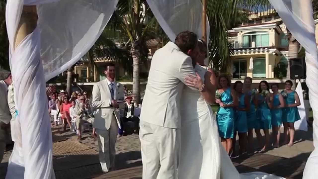The coolest wedding entrance EVER! The best groom entrance YouTube