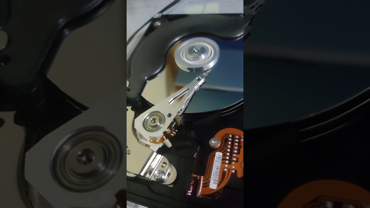 HDD real sound and read/write operation at 7200 rpm - YouTube