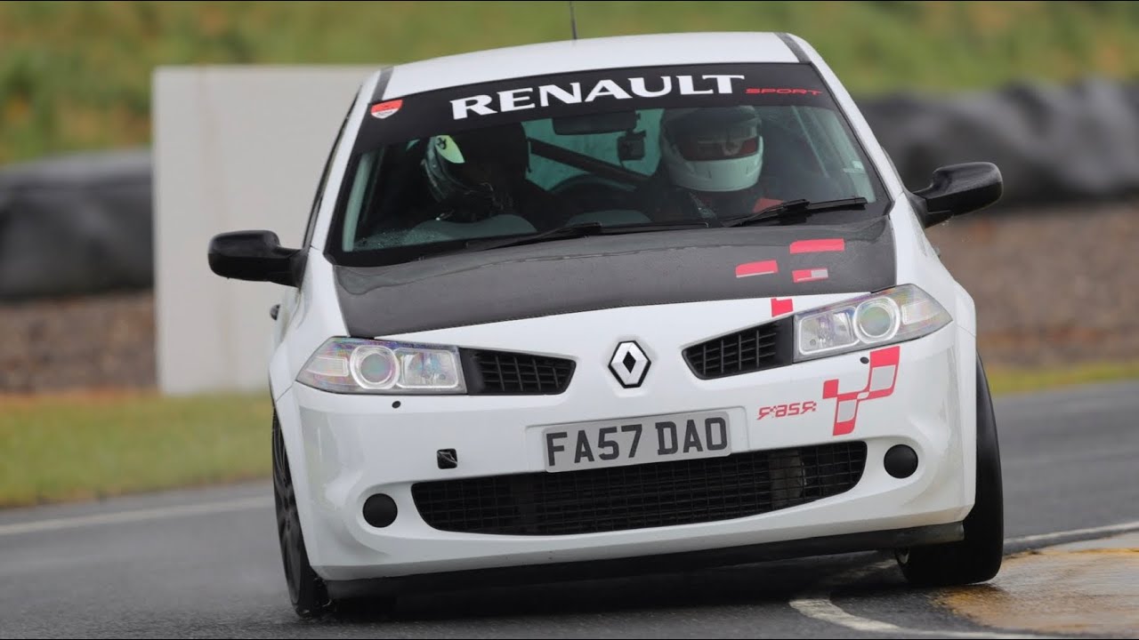 R26.R 14,2,26 Donington track day 
