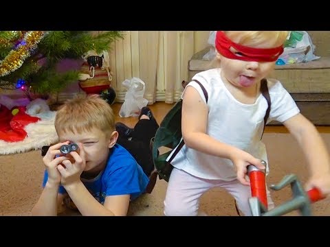 ИГРУШКИ БРОС ШОУ. ЧЕМ ИГРАЛИСЬ братья ДО появления НЕРФ. СОФИЯ ПОКАЗЫВАЕТ. Софунья Шалунья 0+