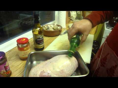 Christmas Cookery Avoiding Waste With A Large Turkey-11-08-2015