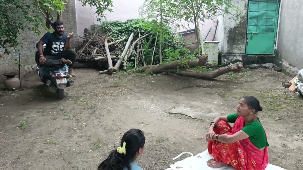 છોકરા ચડ્યો ખોટા રસ્તે ને માં ને બાયડી બેય કંટાળિયું.....