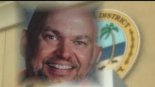 11 p.m. report: Teacher resigns amid investigation into suggestive messages sent to former students